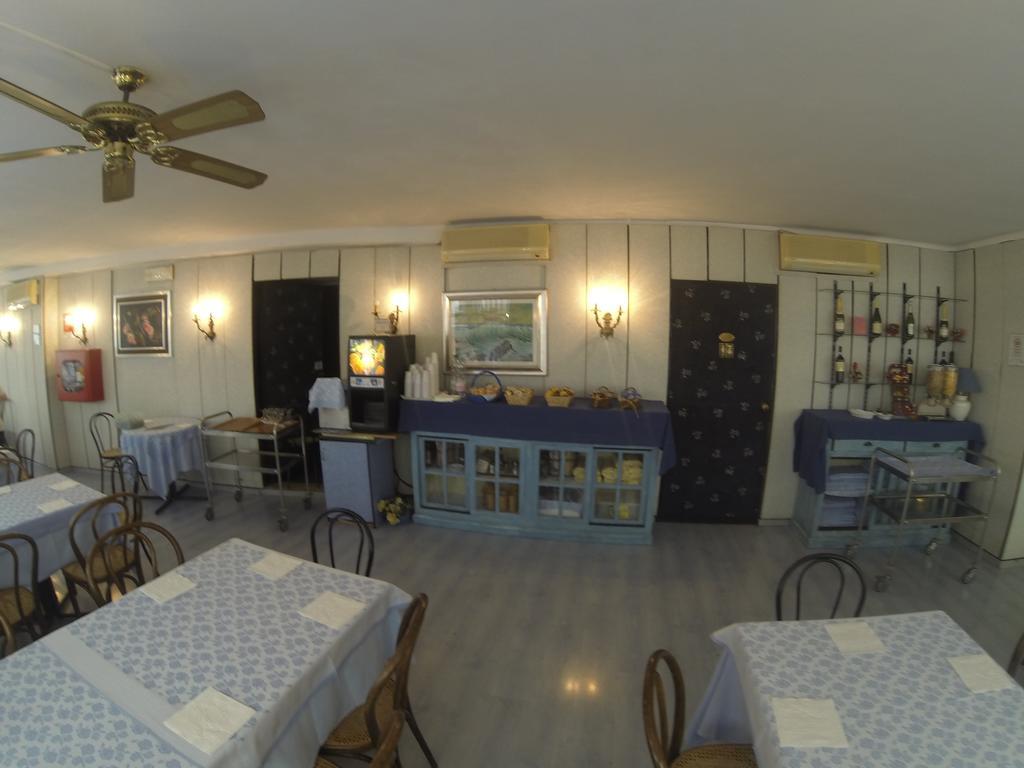 Hotel Belvedere Sanremo Bagian luar foto