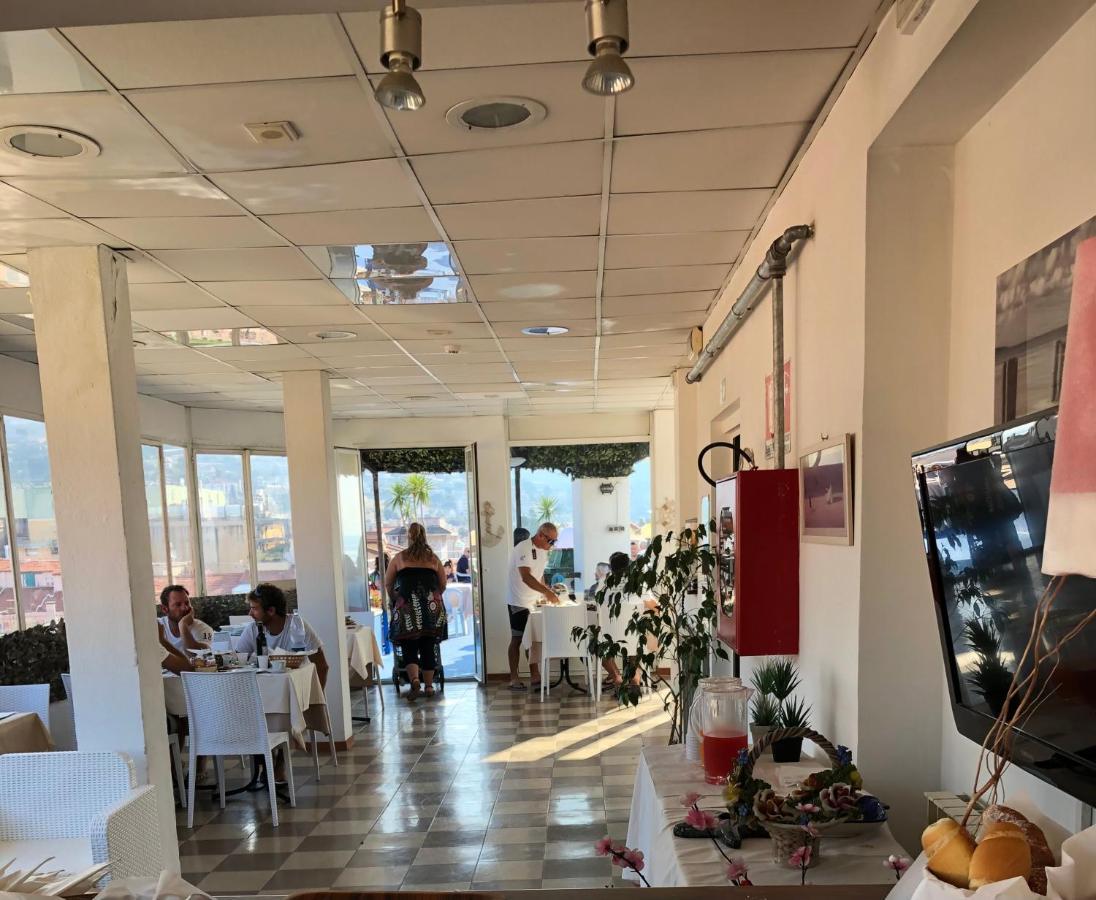Hotel Belvedere Sanremo Bagian luar foto